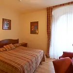 Otel Abat Cisneros Montserrat