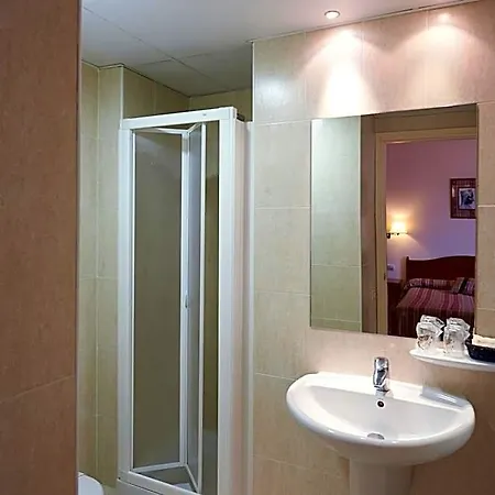 Hotel Abat Cisneros