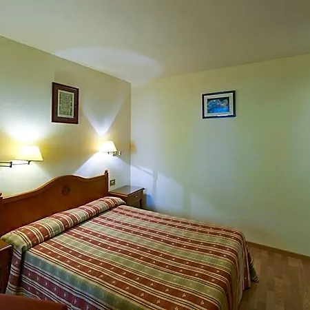 Hotel Abat Cisneros Monserrat