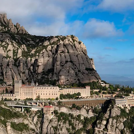Hotel Abat Cisneros