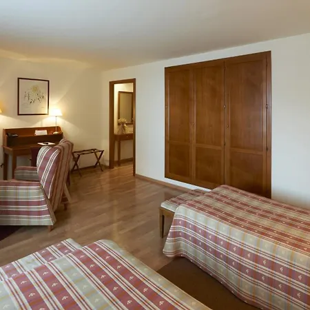 Hotel Abat Cisneros