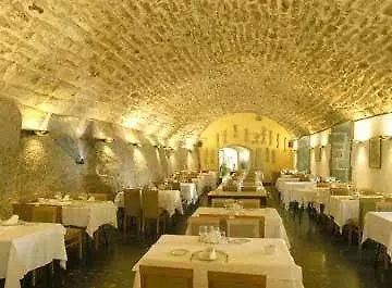 Hotel Abat Cisneros