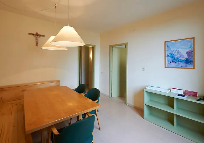 Hotel Abat Cisneros