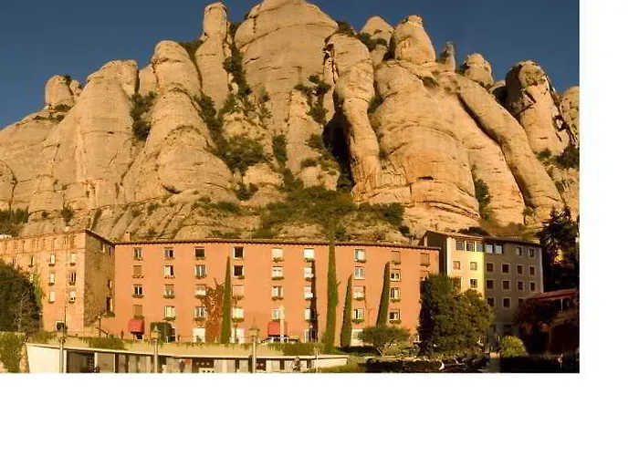 Abat Cisneros مونتسيرات